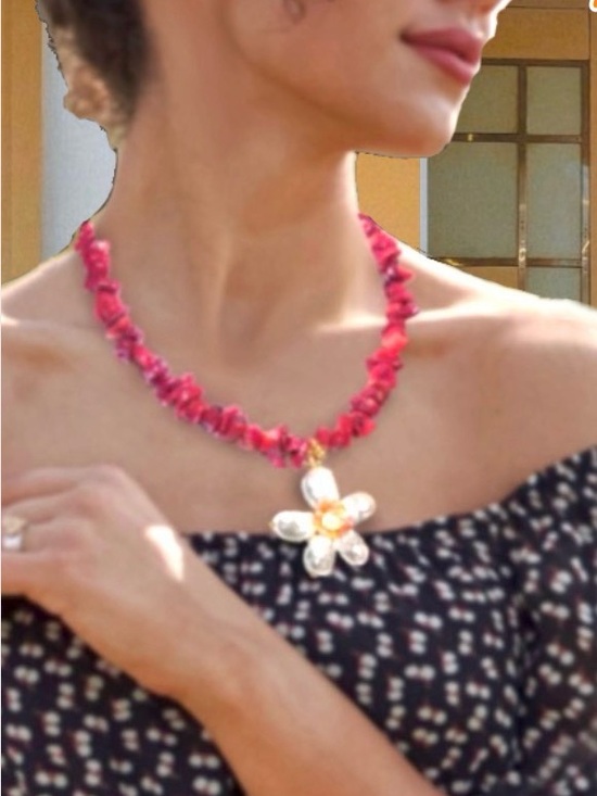 Hand Crafted Jewelry - 🌹HP🌹✨NEW✨ Coral Red Freshwater Pearl Floral Statement Pendant Necklace Choker